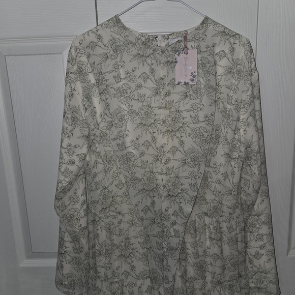 Dainty Jewells Elegant Cream Floral Maxi Dress - Picture 2 of 4